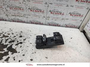 O134256 Gebruikte schakelblok ruiten Volkswagen Touran