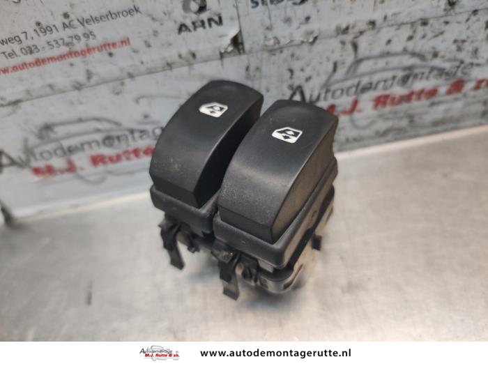 Gebruikte Schakelblok ruiten Renault Clio O136969