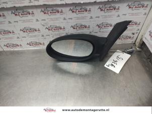 O139389 Gebruikte spiegel buiten links Smart City Cabrio