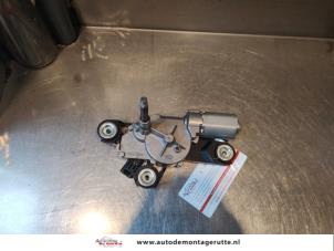 Gebruikte Ruitenwissermotor achter Ford Mondeo IV Wagon 2.0 TDCi 163 16V Prijs op aanvraag aangeboden door Autodemontage M.J. Rutte B.V.