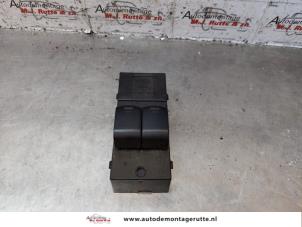 O147106 Gebruikte combischakelaar ramen Nissan Micra