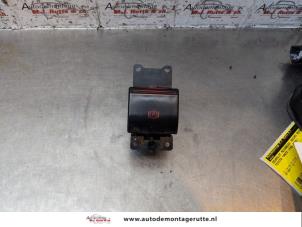 Gebruikte Handrem schakelaar Ford Focus C-Max 1.8 16V Prijs op aanvraag aangeboden door Autodemontage M.J. Rutte B.V.