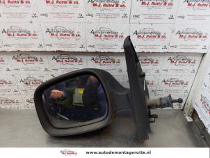 O149908 Gebruikte buitenspiegel links Nissan Kubistar