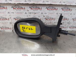 O150233 Gebruikte buitenspiegel links Nissan Micra