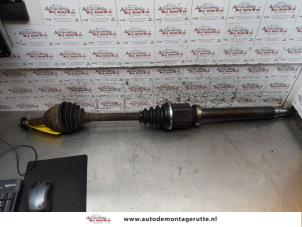 Begagnade Drivaxel, höger fram Ford Transit Connect 1.8 TDCi 110 Pris på förfrågan erbjuds av Autodemontage M.J. Rutte B.V.