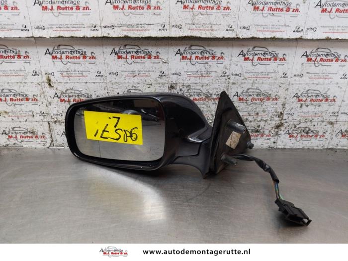 Gebruikte Spiegel Buiten links Skoda Octavia O157123