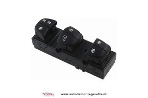 O9990000091 Nieuwe combischakelaar ramen Nissan Qashqai