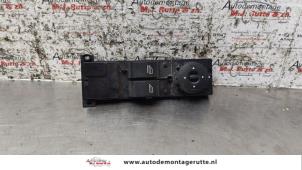 Usagé Flerfunktionsbrytare, fönster Ford Focus 2 1.6 16V Prix sur demande proposé par Autodemontage M.J. Rutte B.V.