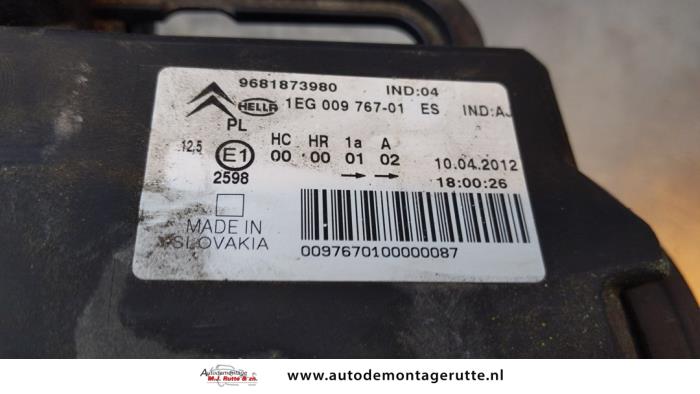 Koplamp links van een Citroën C3 Picasso (SH) 1.4 16V VTI 95 GPL 2013
