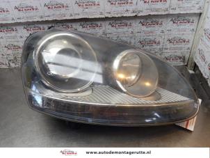 O165522 Gebruikte koplamp rechts Volkswagen Golf