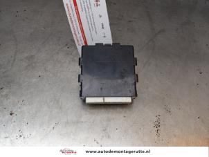 Gebruikte Alarm module Toyota Land Cruiser 100 (J10) 4.7 32V 100 Prijs op aanvraag aangeboden door Autodemontage M.J. Rutte B.V.