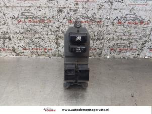 O167482 Gebruikte combischakelaar ramen Toyota Yaris