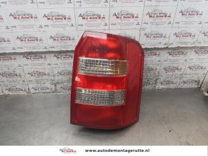 Begagnade Baklykta, höger Audi A2 (8Z0) 1.2 TDI Pris på förfrågan erbjuds av Autodemontage M.J. Rutte B.V.