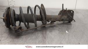 O167719 Gebruikte mac phersonpoot links-voor Volvo V40