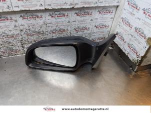 Używane Lusterko zewnetrzne lewe Opel Astra H (L48) 1.6 16V Twinport Cena na żądanie oferowane przez Autodemontage M.J. Rutte B.V.