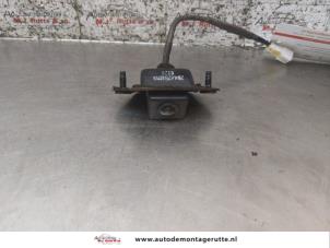 Begagnade Backkamera Nissan Primera (P12) 2.0 16V Pris på förfrågan erbjuds av Autodemontage M.J. Rutte B.V.