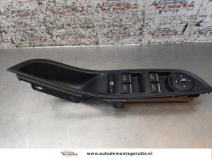 O170892 Gebruikte combischakelaar ramen Ford Focus