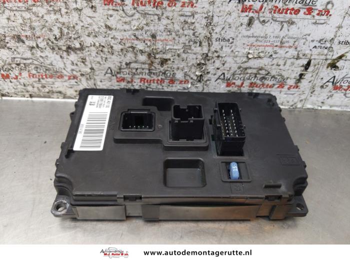 Gebruikte Module Trekhaak Peugeot 307 O171052