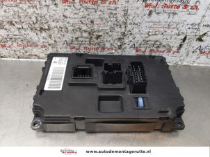 O171052 Gebruikte module trekhaak Peugeot 307