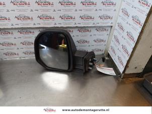 O172396 Gebruikte spiegel buiten links Peugeot Partner