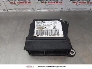 Gebruikte Airbag Module Citroen C4 Picasso (3D/3E) 1.6 e-Hdi, BlueHDi 115 Prijs € 100,00 Margeregeling aangeboden door Autodemontage M.J. Rutte B.V.