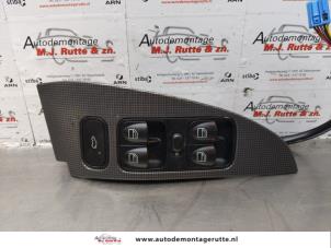 Usagé Flerfunktionsbrytare, fönster Mercedes C (W203) 2.0 C-200K 16V Prix sur demande proposé par Autodemontage M.J. Rutte B.V.