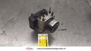 Gebruikte ABS Pomp Volvo S60 I (RS/HV) 2.4 20V 140 Prijs € 100,00 Margeregeling aangeboden door Autodemontage M.J. Rutte B.V.