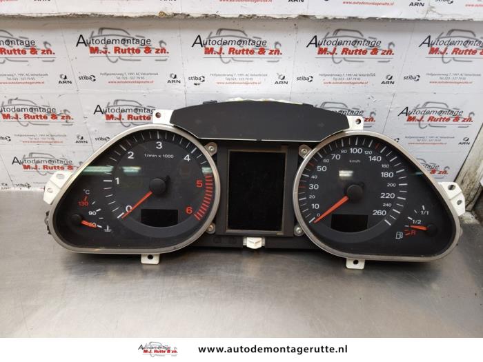 Tändningslås + dator från en Audi A6 Avant (C6) 2.7 TDI V6 24V 2005