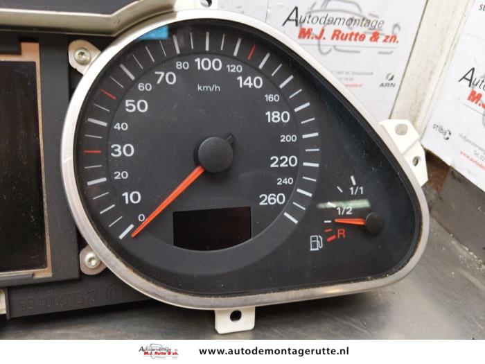 Tändningslås + dator från en Audi A6 Avant (C6) 2.7 TDI V6 24V 2005