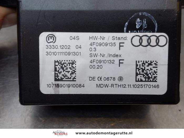 Tändningslås + dator från en Audi A6 Avant (C6) 2.7 TDI V6 24V 2005