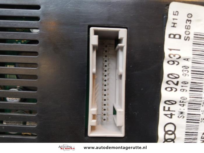 Tändningslås + dator från en Audi A6 Avant (C6) 2.7 TDI V6 24V 2005