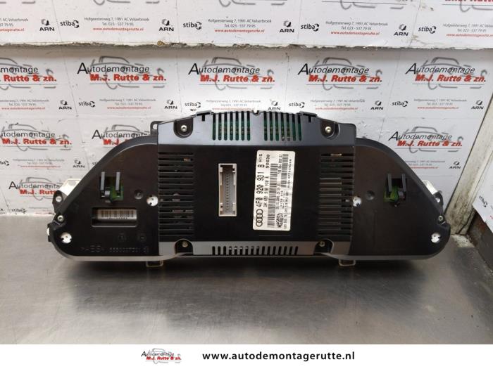 Tändningslås + dator från en Audi A6 Avant (C6) 2.7 TDI V6 24V 2005