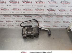 Begagnade Spjällhus Volvo V70 (SW) 2.4 20V 140 Bifuel CNG Pris € 150,00 Marginaltabell erbjuds av Autodemontage M.J. Rutte B.V.