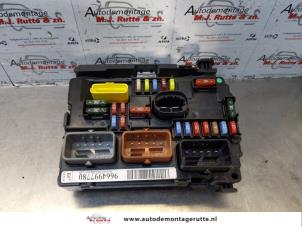 Gebruikte Zekeringkast Peugeot 207/207+ (WA/WC/WM) 1.4 16V VTi Prijs op aanvraag aangeboden door Autodemontage M.J. Rutte B.V.