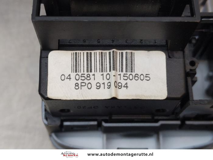 Licht Schakelaar van een Audi A3 (8P1) 2.0 TDI 16V 2005
