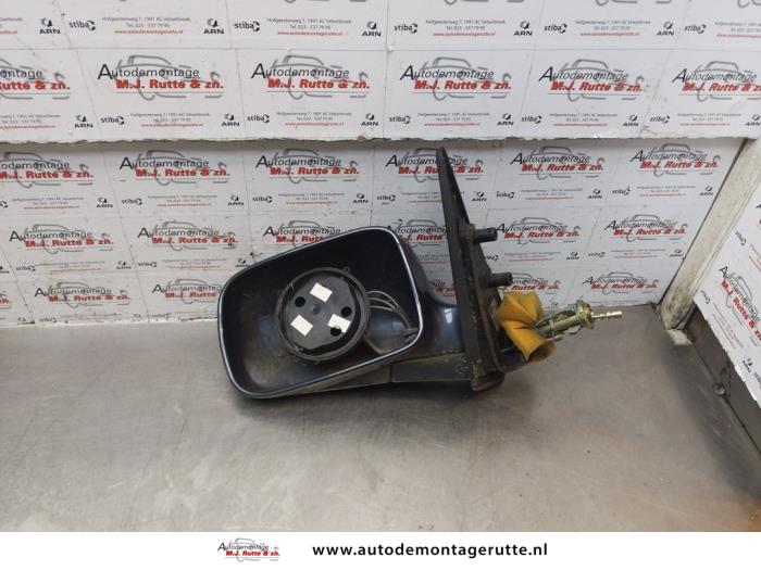 Gebruikte Spiegel Buiten links Skoda Felicia O178090