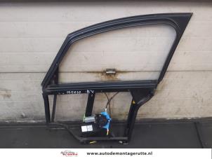 Begagnade Fönstermekanism, 4-dörrars, höger fram Audi A2 (8Z0) 1.4 16V Pris på förfrågan erbjuds av Autodemontage M.J. Rutte B.V.