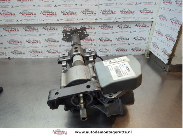 Elservostyrningsenhet från en Kia Cee'd (EDB5) 1.4 CVVT 16V 2007