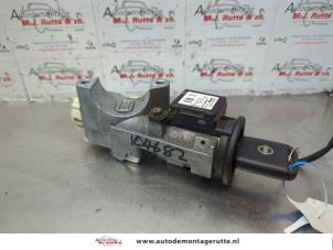 Gebruikte Kontaktslot + Sleutel Nissan NV 200 (M20M) 1.5 dCi 86 Prijs op aanvraag aangeboden door Autodemontage M.J. Rutte B.V.