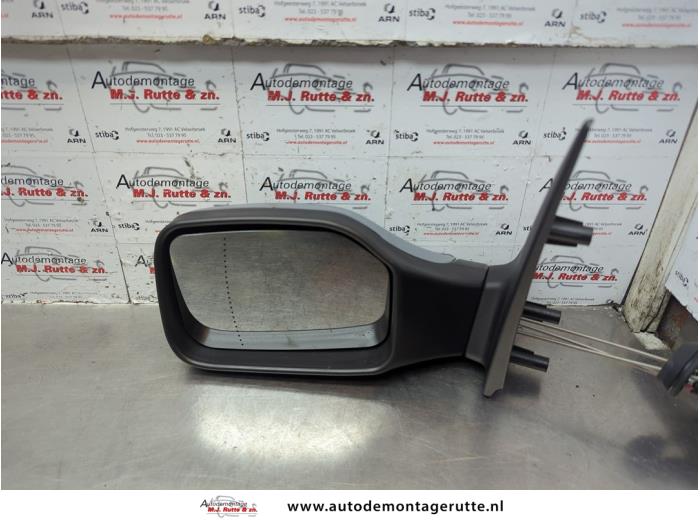 Gebruikte Spiegel Buiten links Peugeot 106 O181123