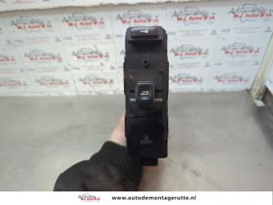 Gebruikte Ruit schakelaar elektrisch Volvo XC90 I 2.9 T6 24V Prijs op aanvraag aangeboden door Autodemontage M.J. Rutte B.V.