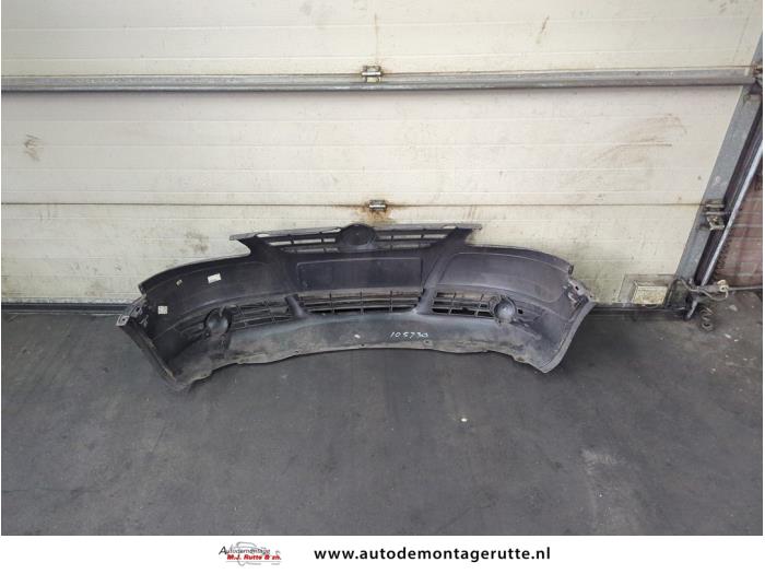 Voorbumper van een Volkswagen Fox (5Z) 1.2 2007