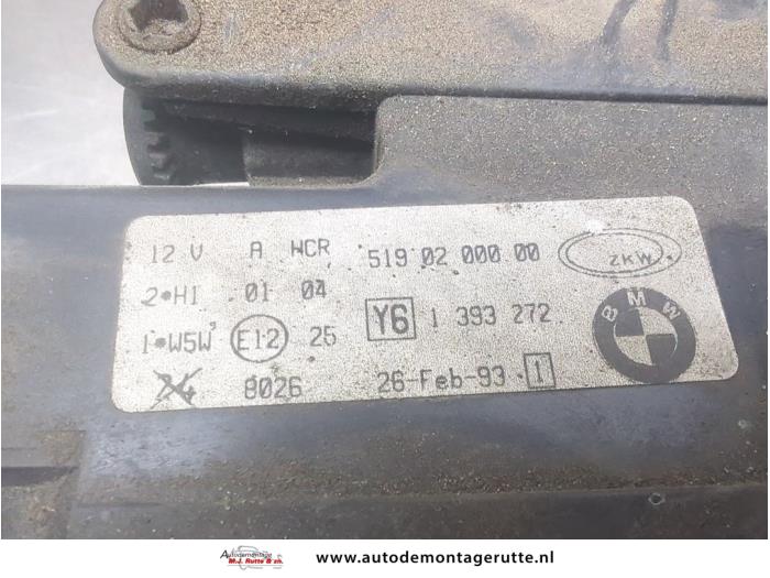 Strålkastare, höger från en BMW 3 serie (E36/4) 316i 1993