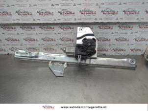Begagnade Fönstermekanism, 2-dörrars, höger fram Citroen Berlingo 1.6 Hdi 75 16V Phase 1 Pris på förfrågan erbjuds av Autodemontage M.J. Rutte B.V.