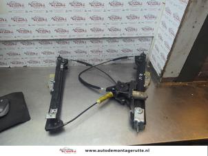 Gebruikte Raammechaniek 2Deurs rechts-voor Alfa Romeo MiTo (955) 1.4 16V Prijs op aanvraag aangeboden door Autodemontage M.J. Rutte B.V.