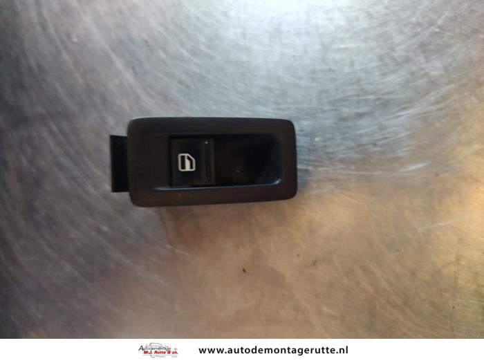 Gebruikte Schakelaar Elektrisch Raam Volkswagen Caddy O187209