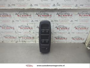 O187801 Gebruikte combischakelaar ramen Renault Koleos