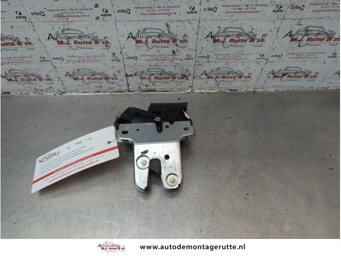 Gebruikte Achterklep Slotmechaniek Volkswagen Eos O188776