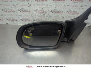 O191102 Gebruikte spiegel buiten links Opel Omega
