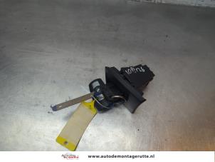 Gebruikte Kontaktslot elektronisch BMW 3 serie Touring (E91) 320i 16V Prijs op aanvraag aangeboden door Autodemontage M.J. Rutte B.V.